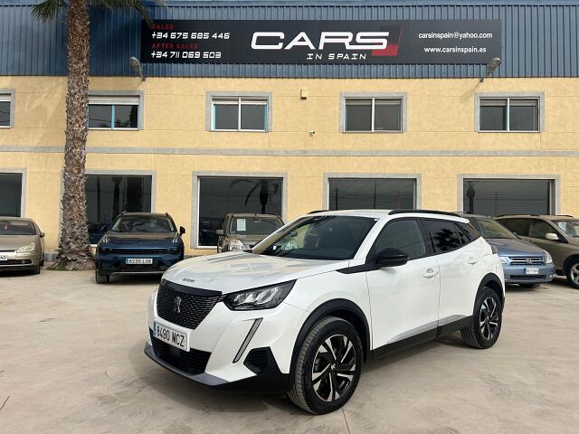 PEUGEOT 2008 ALLURE 1.2 E-THP AUTO SPANISH LHD IN SPAIN 28000 MILES SUPER 2022
